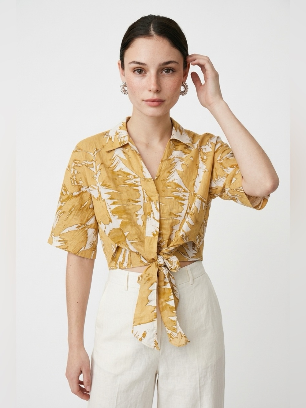 H&M Yellow and White Tie-Front Cropped Button-Down Shirt